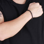 Edelstahl Gliederarmband am Handgelenk