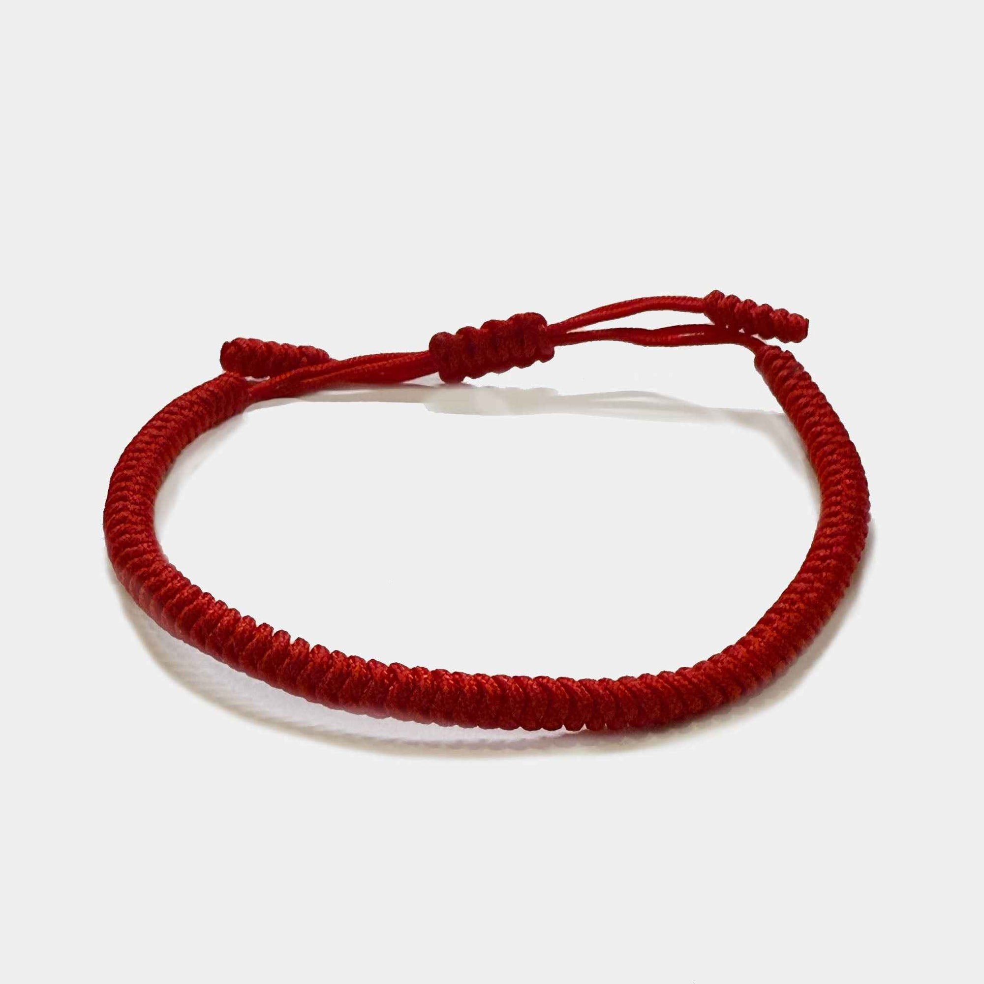 Rotes Knotenarmband