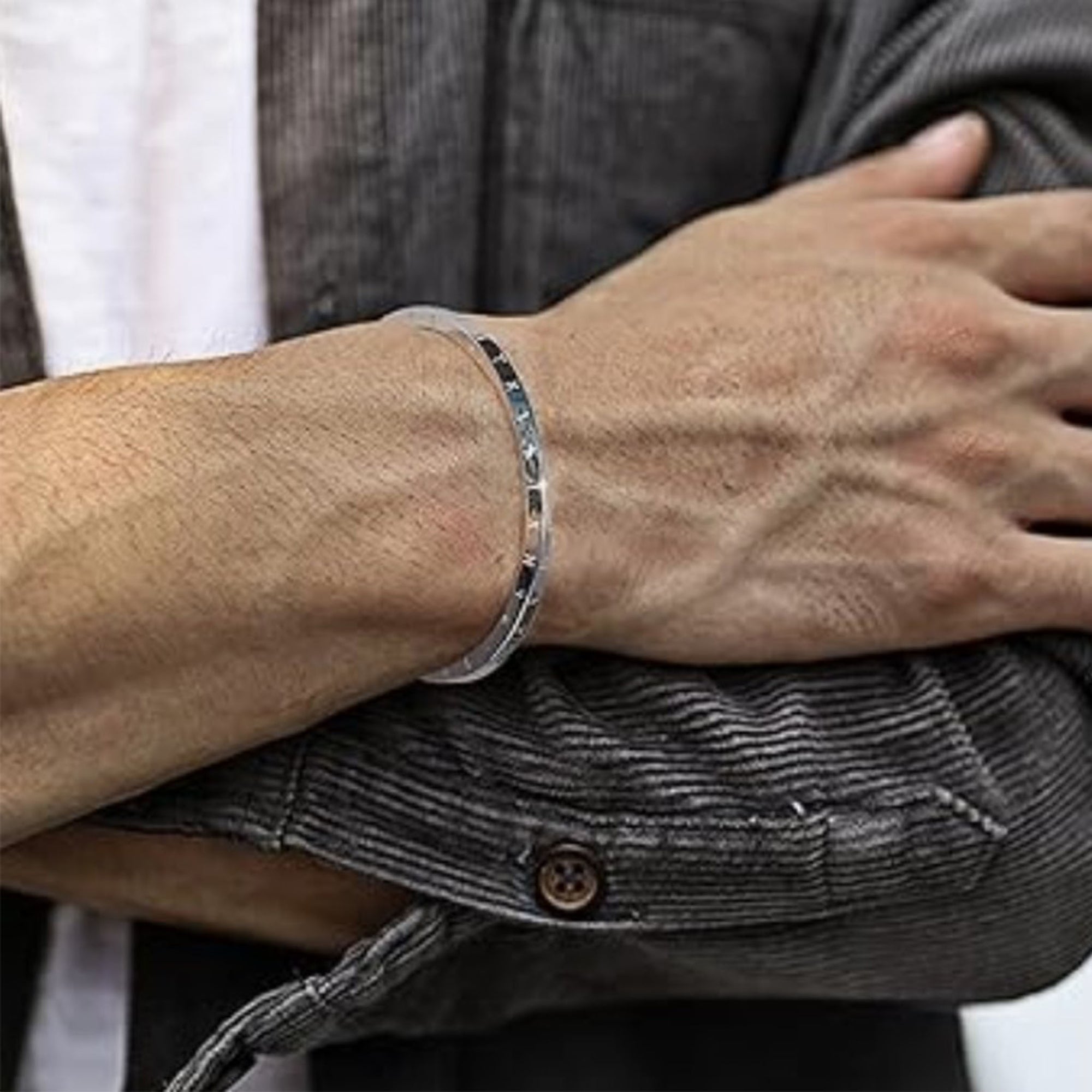 Vikinger Amreif mit Runen Silber