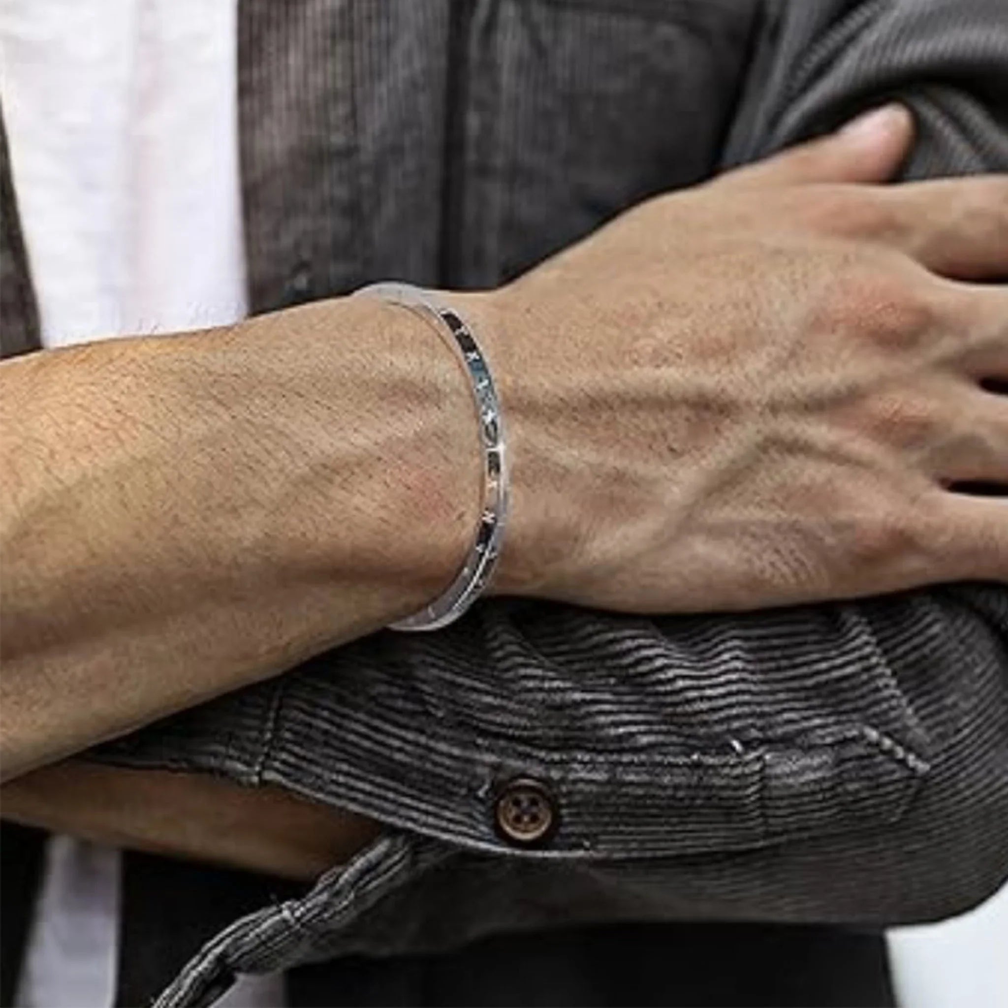 Vikinger Amreif mit Runen Silber - ManTrend