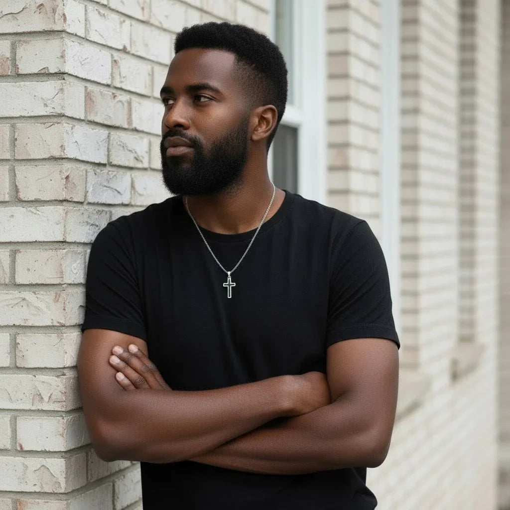 Halskette mit hohlem Kreuz - ManTrend