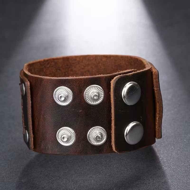 Breites Vintage Lederarmband in braun - ManTrend