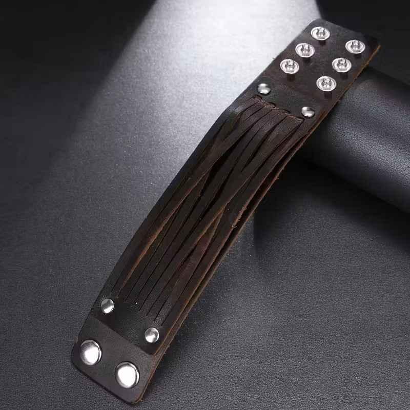 Breites Vintage Lederarmband in braun - ManTrend